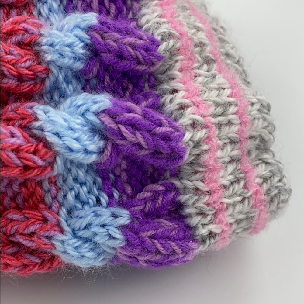 NEW Handmade Knitted Girls Hat with Poofy Ball - Picture 5 of 7